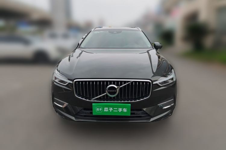 Used Volvo XC60 2020 T5 4x4 Smart Luxury Edition Front