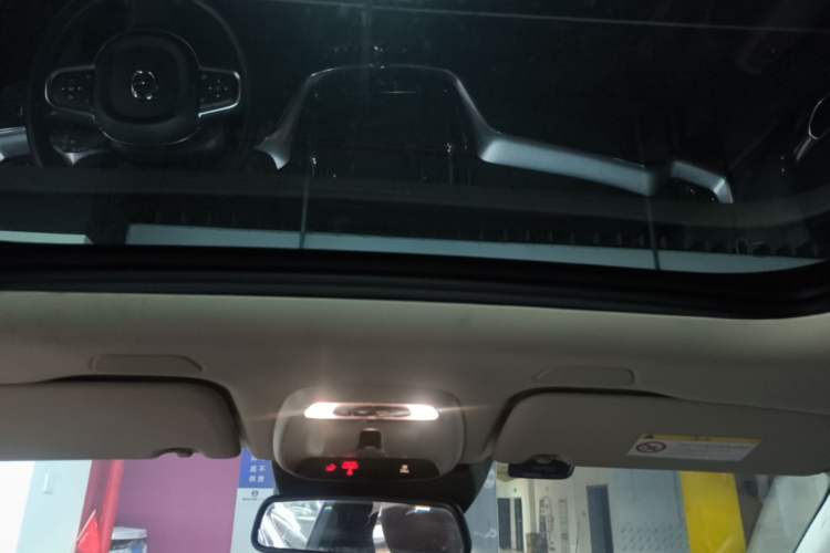 Used Volvo XC60 2020 T5 4x4 Zhiyi Luxury Edition Headliner