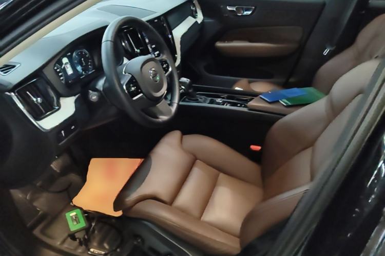 Used Volvo XC60 2020 T5 4x4 Smart Luxury Edition Left Front Seat