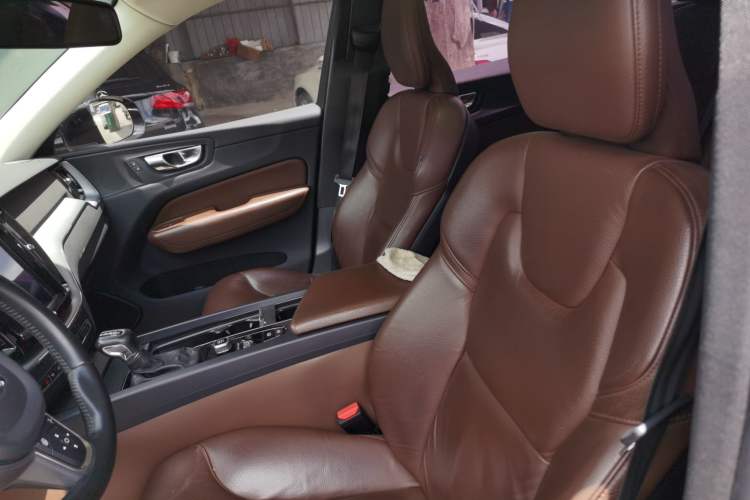 Used Volvo XC60 2020 T5 4x4 Zhiyi Luxury Edition Left Front Seat
