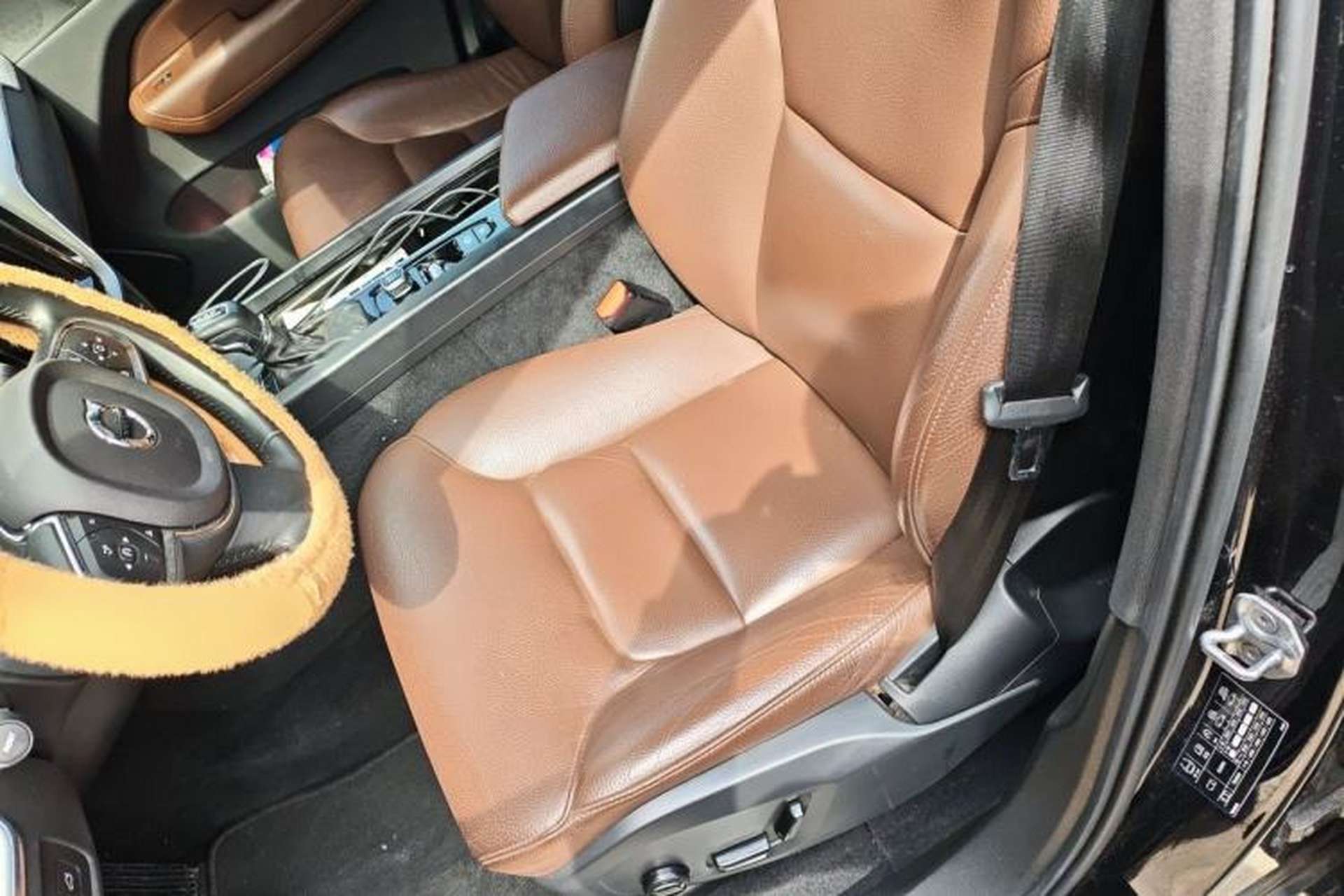 Used Volvo XC60 2020 T5 4x4 Zhiyi Luxury Edition Left Front Seat