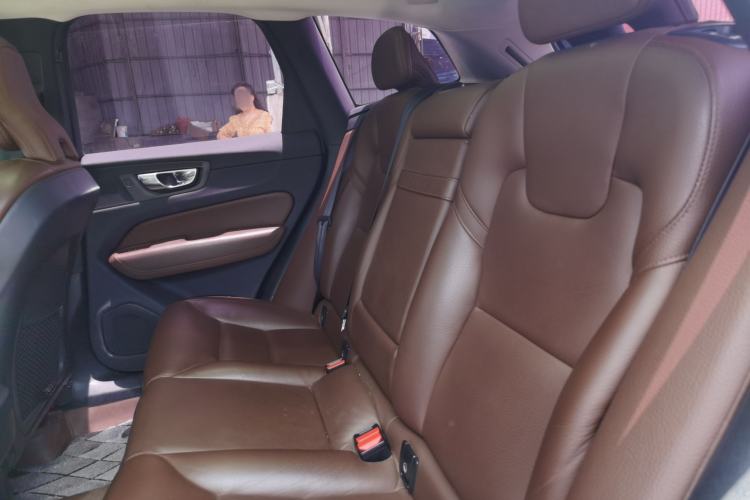 Used Volvo XC60 2020 T5 4x4 Zhiyi Luxury Edition Left Rear Seat