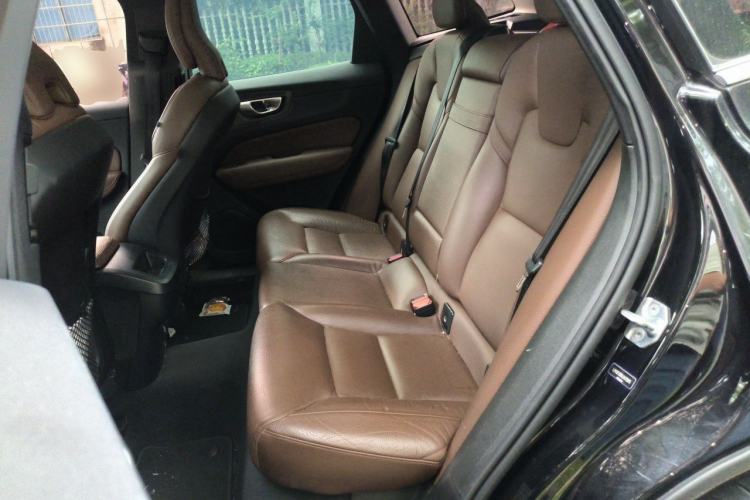 Used Volvo XC60 2020 T5 4x4 Zhiyi Luxury Edition Left Rear Seat