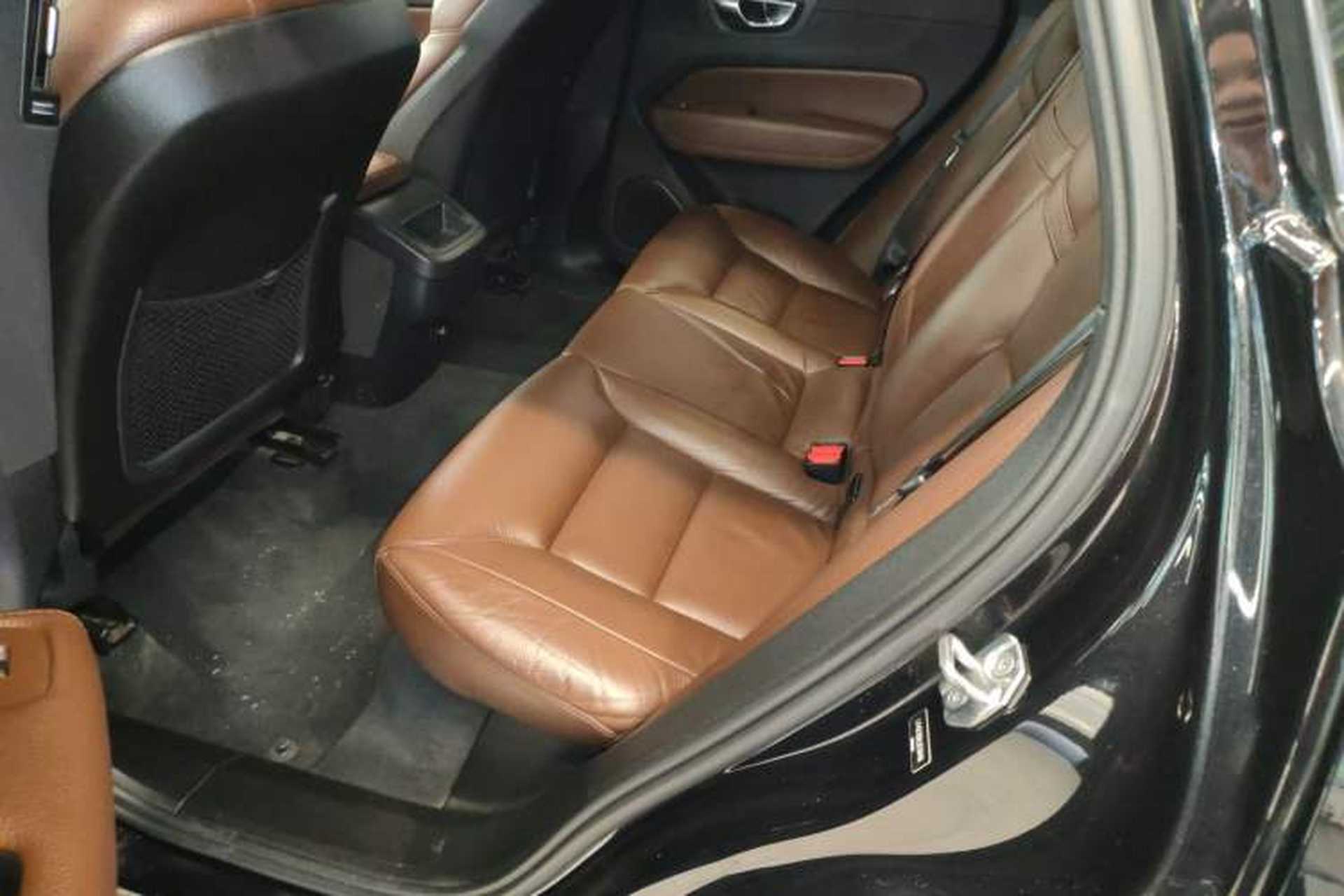 Used Volvo XC60 2020 T5 4x4 Zhiyi Luxury Edition Left Rear Seat