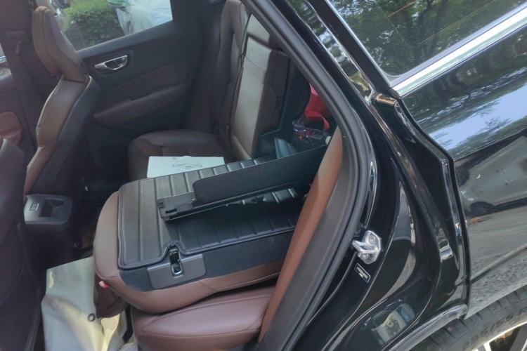 Used Volvo XC60 2020 T5 4x4 Smart Luxury Edition Left Rear Seat