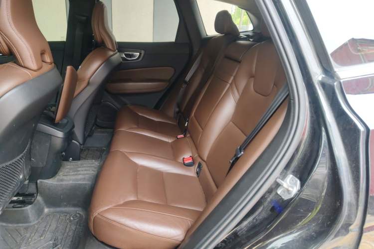 Used Volvo XC60 2020 T5 4x4 Zhiyi Luxury Edition Left Rear Seat