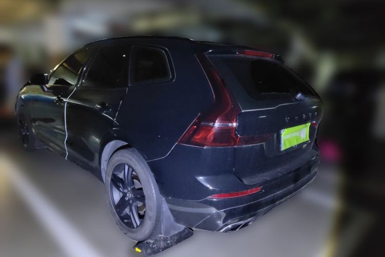 Used Volvo XC60 2020 T5 4x4 Smart & Dynamic Sport Edition Rear Left 45 Deg