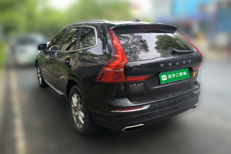 Used Volvo XC60 2020 T5 4x4 Zhiyi Luxury Edition Rear Left 45 Deg