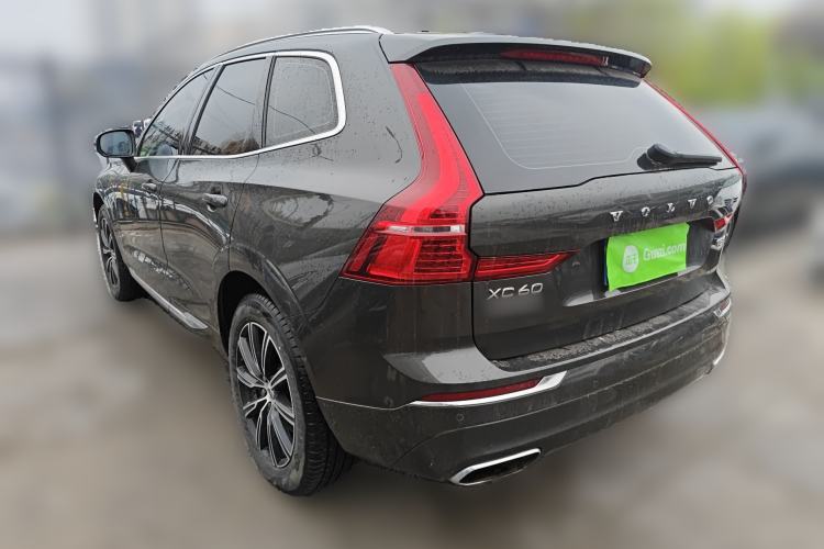 Used Volvo XC60 2020 T5 4x4 Smart Luxury Edition Rear Left 45 Deg