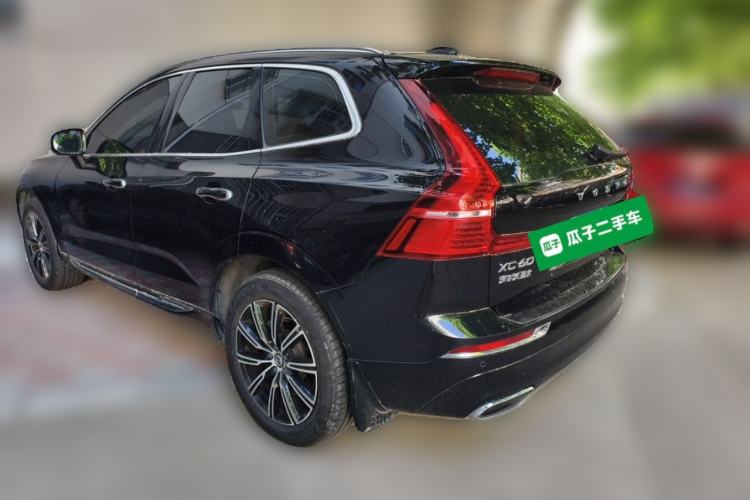 Used Volvo XC60 2020 T5 4x4 Smart Luxury Edition Rear Left 45 Deg