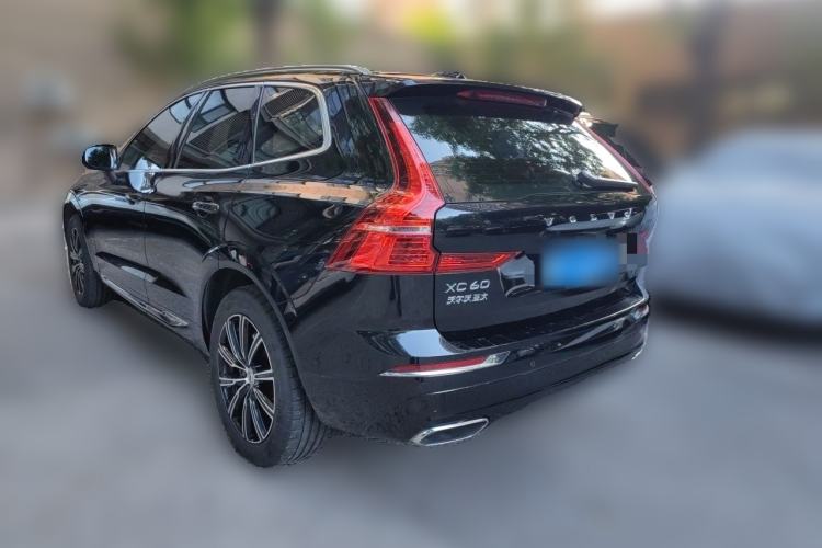 Used Volvo XC60 2020 T5 4x4 Smart Luxury Edition Rear Left 45 Deg
