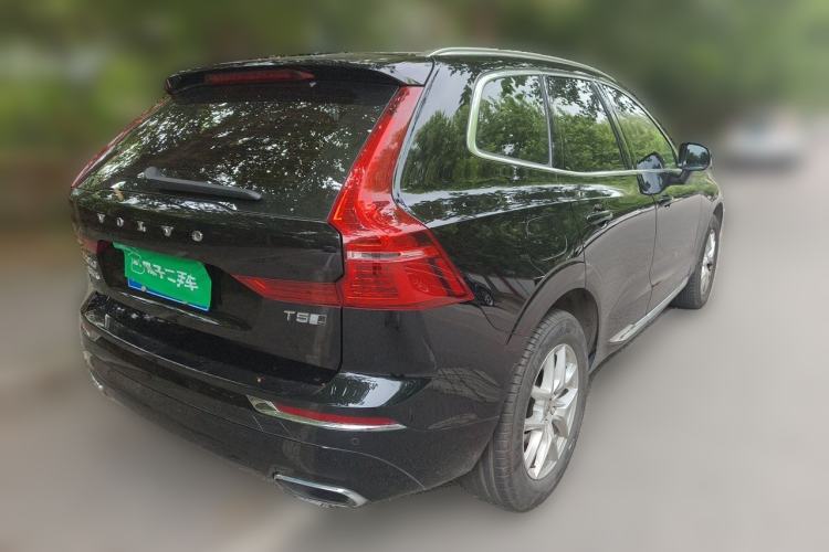 Used Volvo XC60 2020 T5 4x4 Zhiyi Luxury Edition Rear Right 45 Deg