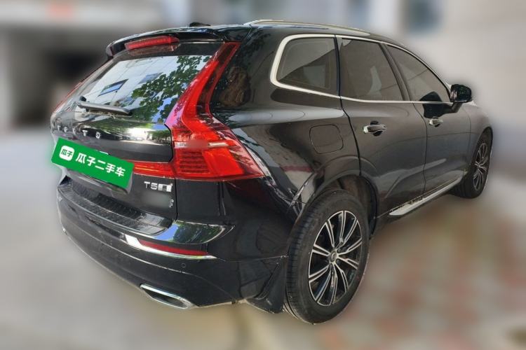 Used Volvo XC60 2020 T5 4x4 Smart Luxury Edition Rear Right 45 Deg