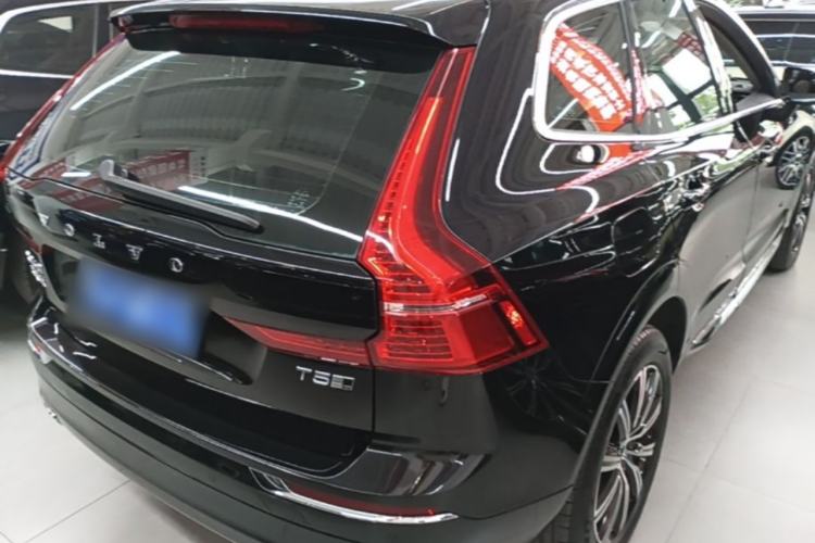 Used Volvo XC60 2020 T5 4x4 Smart Luxury Edition Rear Right 45 Deg