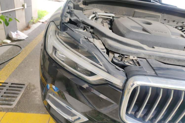 Used Volvo XC60 2020 T5 4x4 Zhiyi Luxury Edition Right Front Headlight