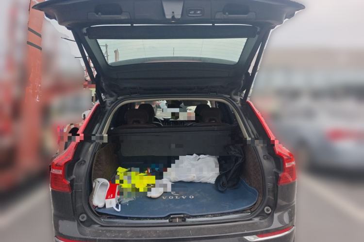 Used Volvo XC60 2020 T5 4x4 Smart Luxury Edition Trunk