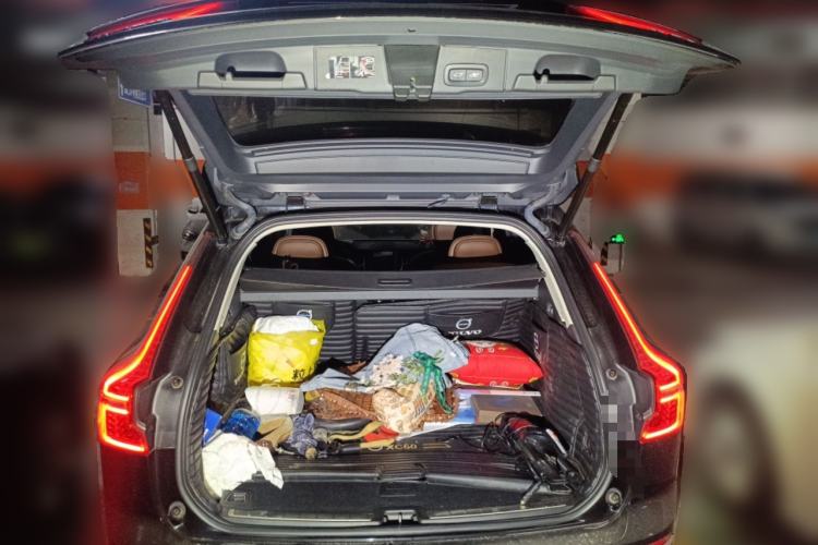Used Volvo XC60 2020 T5 4x4 Smart Luxury Edition Trunk