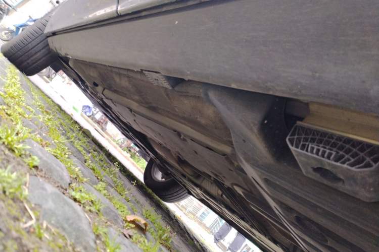 Used Volvo XC60 2020 T5 4x4 Zhiyi Luxury Edition Chassis Rear Left