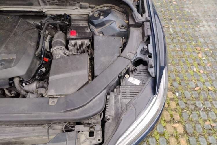 Used Volvo XC60 2020 T5 4x4 Zhiyi Luxury Edition Engine Bay Left