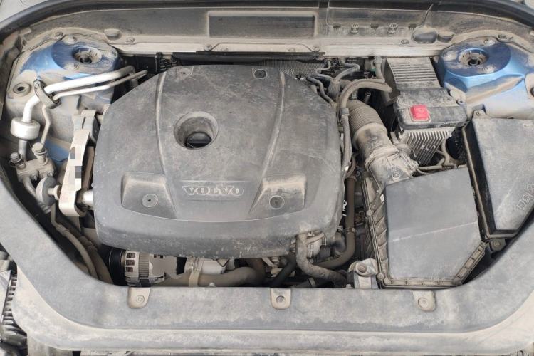 Used Volvo XC60 2020 T5 4x4 Smart & Dynamic Sport Edition Engine Bay