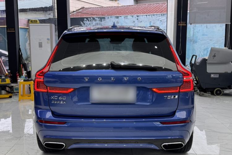 Used Volvo XC60 2020 T5 4x4 Smart & Dynamic Sport Edition Exterior 2