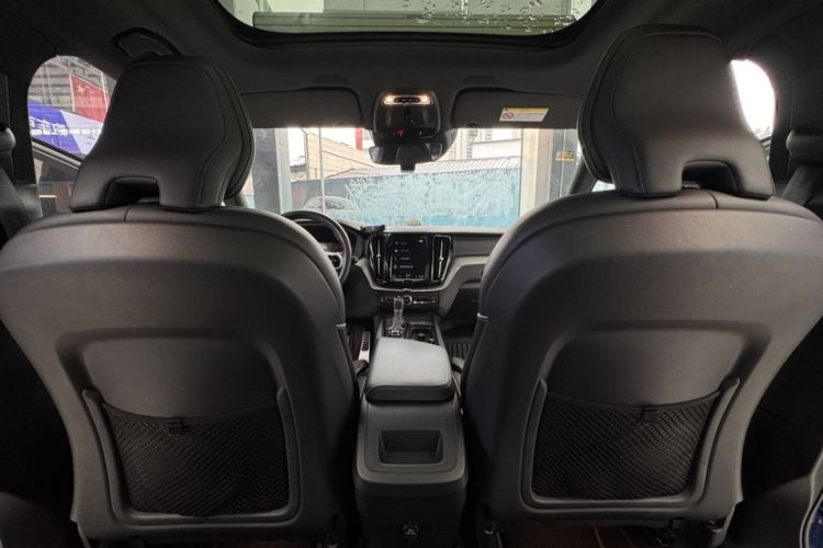 Used Volvo XC60 2020 T5 4x4 Smart & Dynamic Sport Edition Interior 6