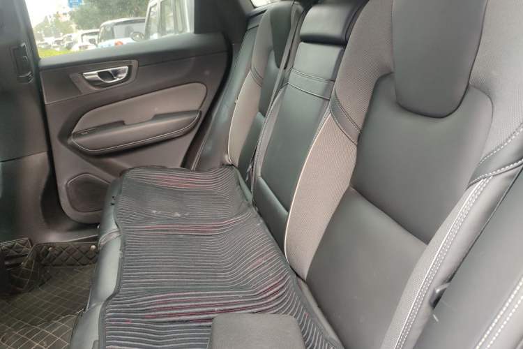 Used Volvo XC60 2020 T5 4x4 Smart & Dynamic Sport Edition Left Rear Seat