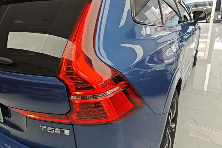 Used Volvo XC60 2020 T5 4x4 Smart & Dynamic Sport Edition Right Rear Taillight