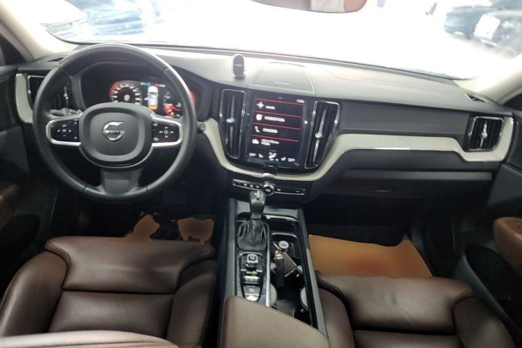 Used Volvo XC60 2020 T5 4x4 Zhiya Luxury Edition Center Console