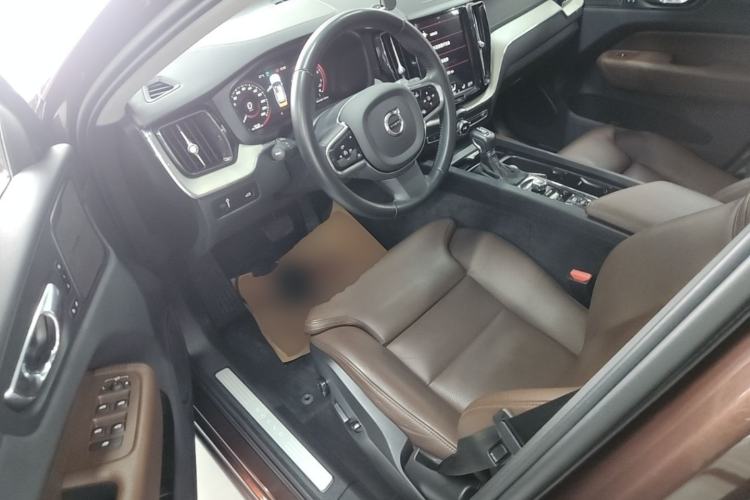Used Volvo XC60 2020 T5 4x4 Zhiya Luxury Edition Driver Seat