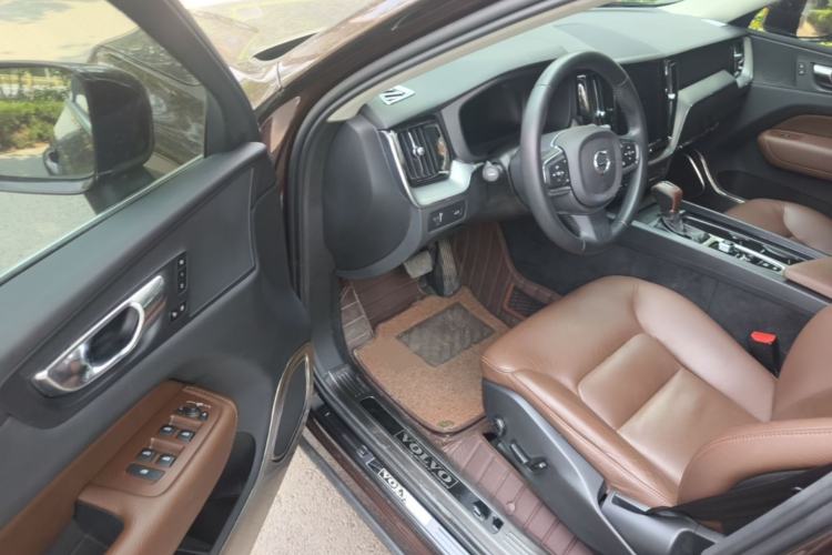 Used Volvo XC60 2020 T5 4x4 Zhiyi Luxury Edition Driver Seat