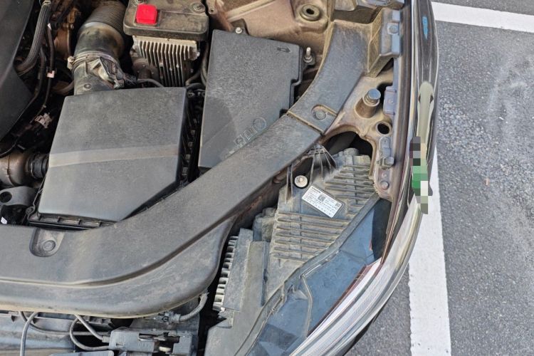 Used Volvo XC60 2020 T5 4x4 Zhiyi Luxury Edition Engine Bay Left