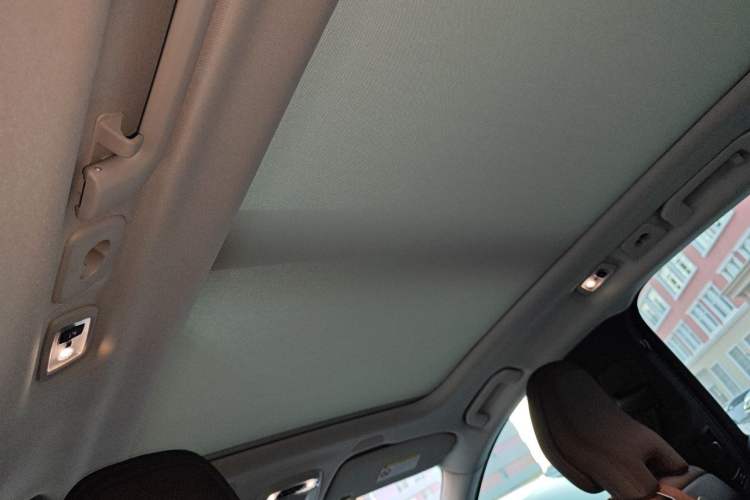 Used Volvo XC60 2020 T5 4x4 Zhiyi Luxury Edition Headliner