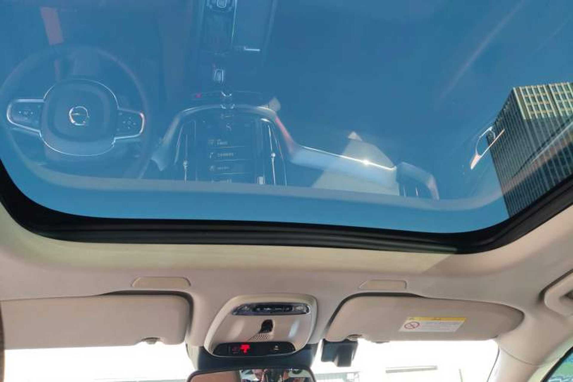 Used Volvo XC60 2020 T5 4x4 Zhiyi Luxury Edition Headliner
