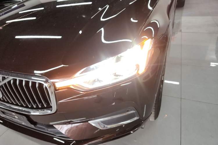 Used Volvo XC60 2020 T5 4x4 Zhiya Luxury Edition Left Front Headlight