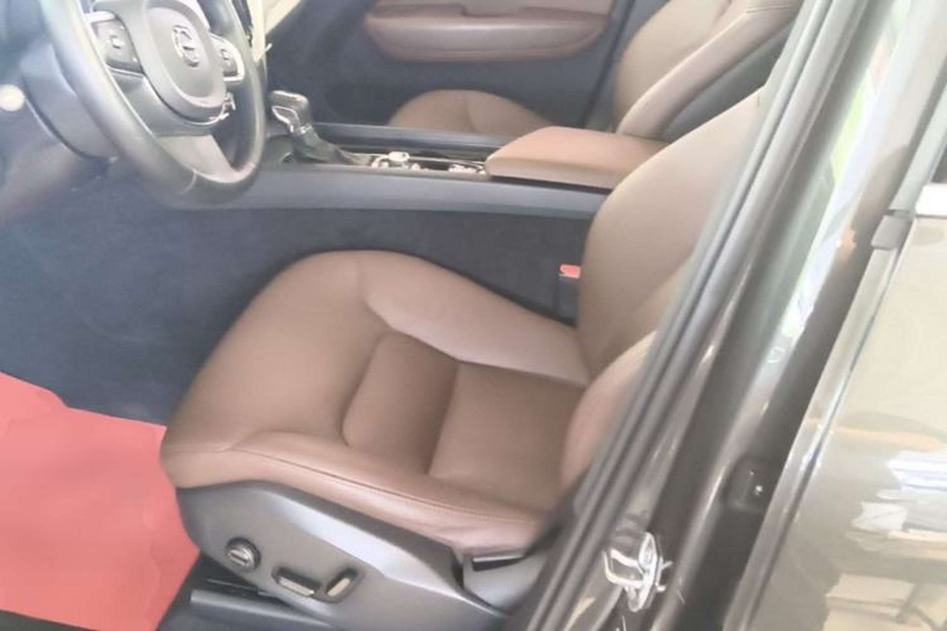 Used Volvo XC60 2020 T5 4x4 Zhiyi Luxury Edition Left Front Seat