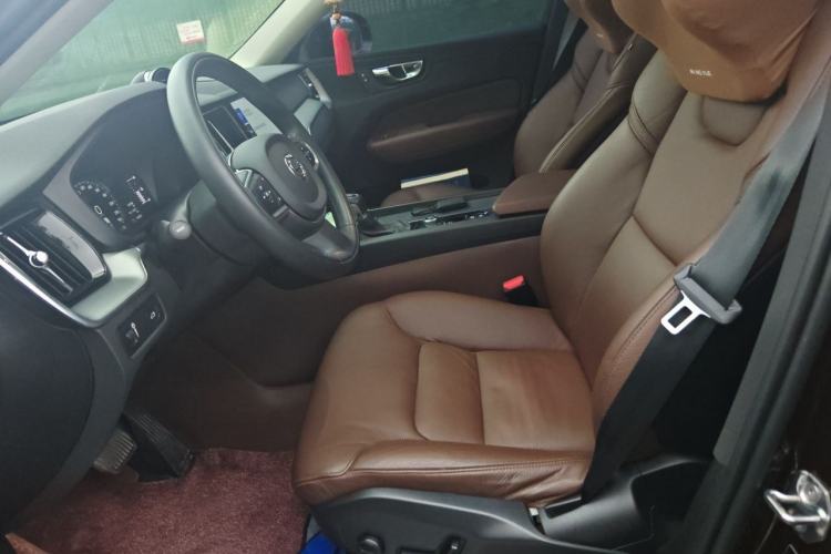 Used Volvo XC60 2020 T5 4x4 Zhiyi Luxury Edition Left Front Seat