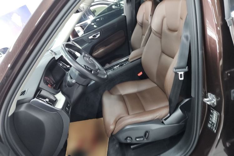 Used Volvo XC60 2020 T5 4x4 Zhiya Luxury Edition Left Front Seat