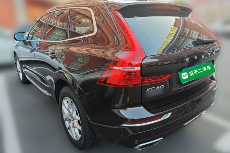 Used Volvo XC60 2020 T5 4x4 Zhiyi Luxury Edition Rear Left 45 Deg