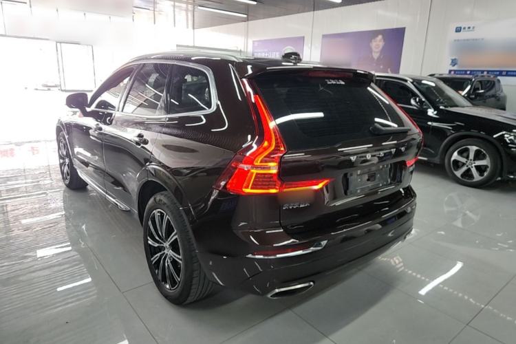 Used Volvo XC60 2020 T5 4x4 Zhiya Luxury Edition Rear Left 45 Deg