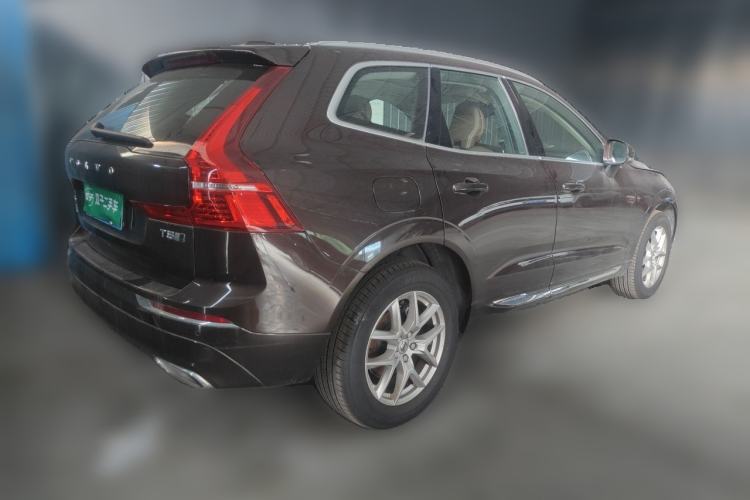 Used Volvo XC60 2020 T5 4x4 Zhiyi Luxury Edition Rear Right 45 Deg