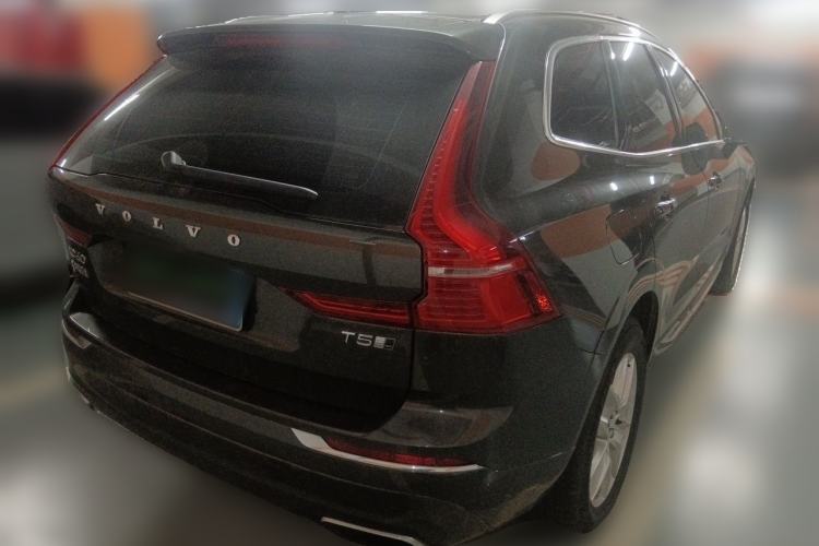 Used Volvo XC60 2020 T5 4x4 Zhiyi Luxury Edition Rear Right 45 Deg