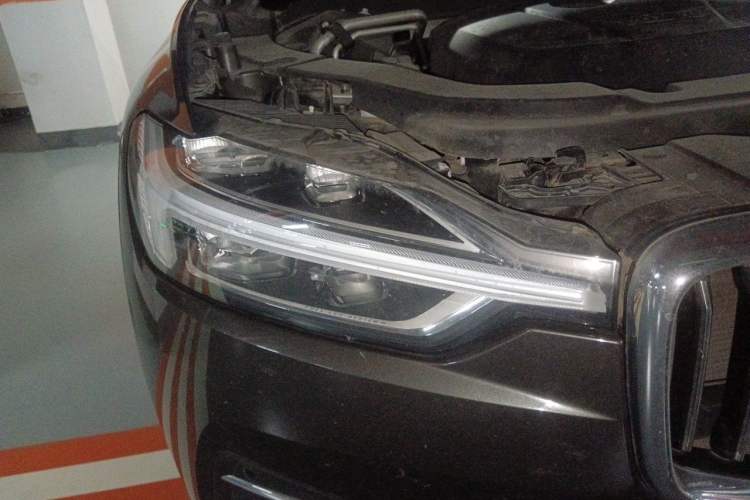 Used Volvo XC60 2020 T5 4x4 Zhiyi Luxury Edition Right Front Headlight