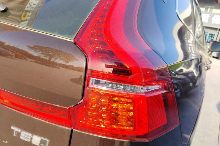Used Volvo XC60 2020 T5 4x4 Zhiyi Luxury Edition Right Rear Taillight