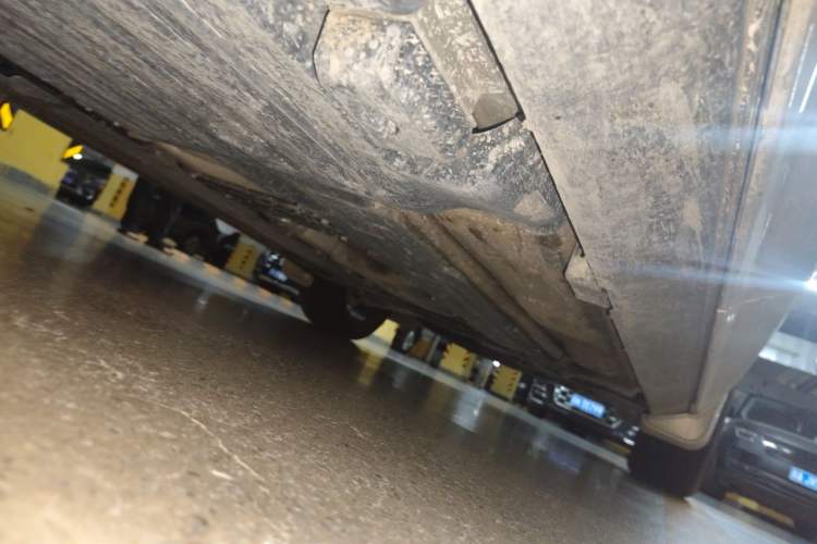 Used Volvo XC60 2020 T5 4x4 Smart Luxury Edition Chassis Rear Right