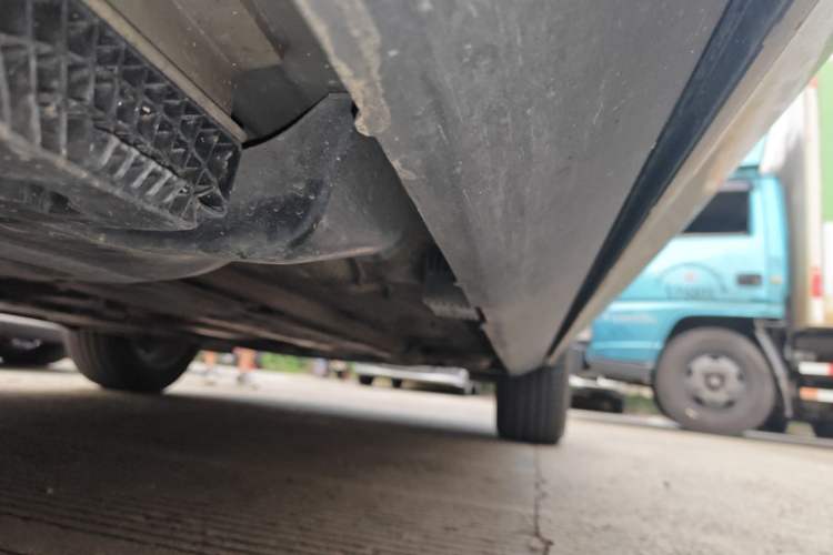 Used Volvo XC60 2020 T5 4x4 Zhiyi Luxury Edition Chassis Rear Right