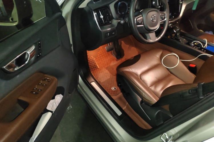 Used Volvo XC60 2020 T5 4x4 Zhiyi Luxury Edition Driver Seat