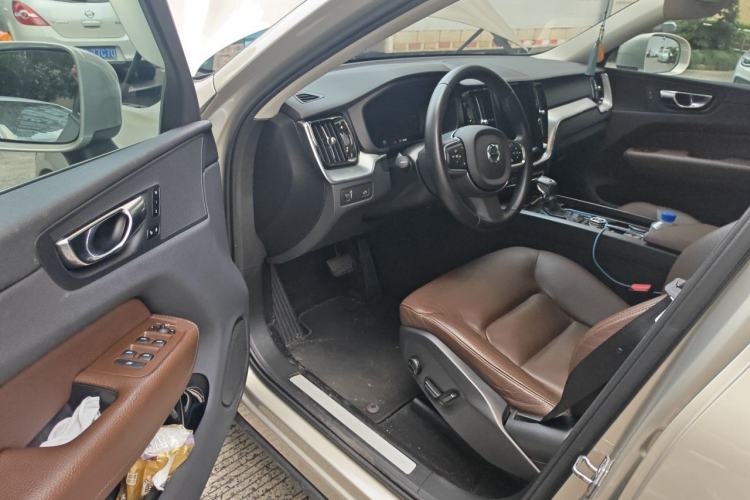 Used Volvo XC60 2020 T5 4x4 Zhiyi Luxury Edition Driver Seat
