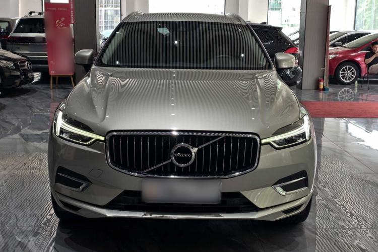 Used Volvo XC60 2020 T5 4x4 Smart Luxury Edition Exterior 2
