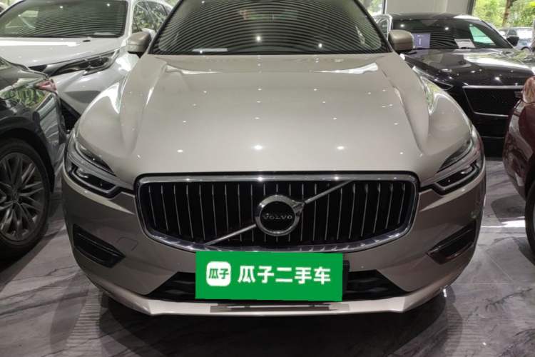 Used Volvo XC60 2020 T5 4x4 Smart Luxury Edition Front
